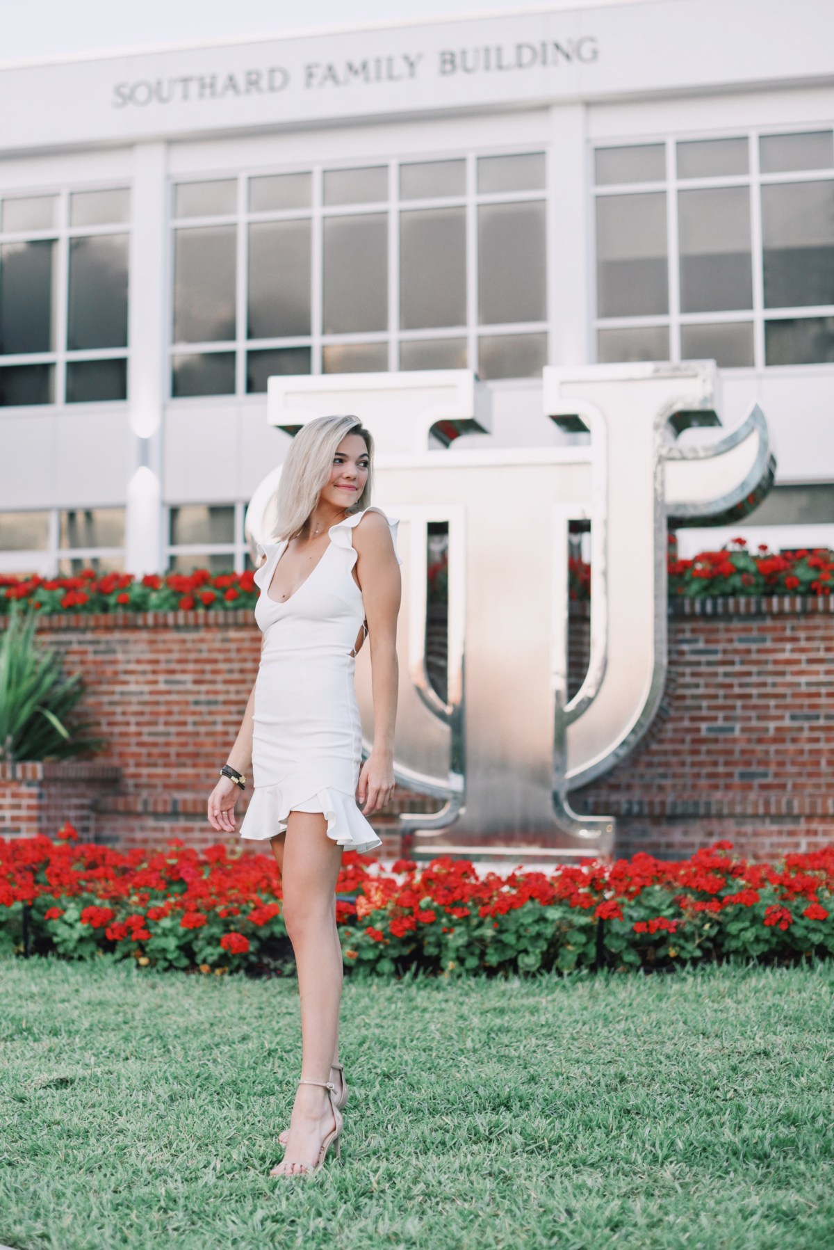 Processed with VSCO with c6 preset